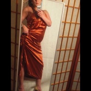 Pretty Little Thing Velvet Dark Orange Dress
